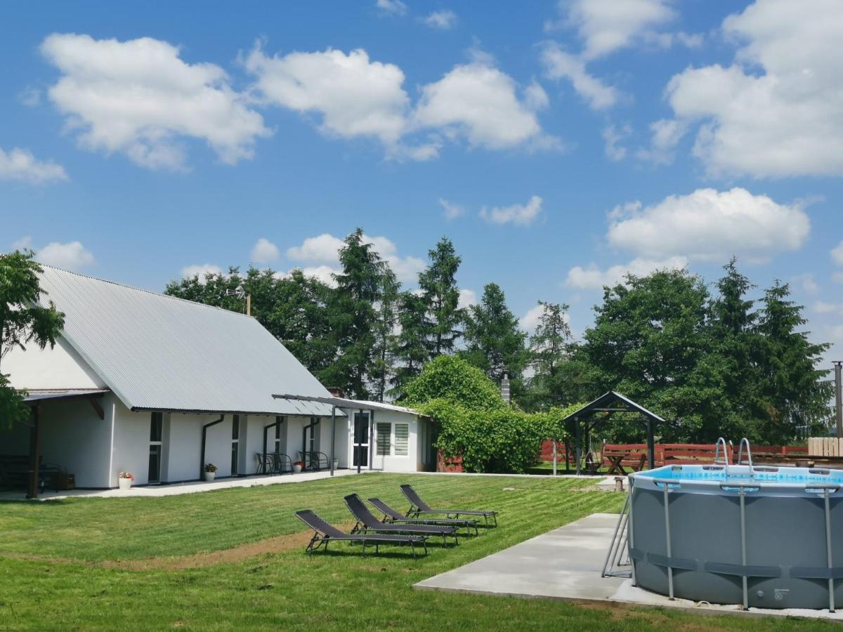 Apartmán Agrochalupki Korczowa Exteriér fotografie
